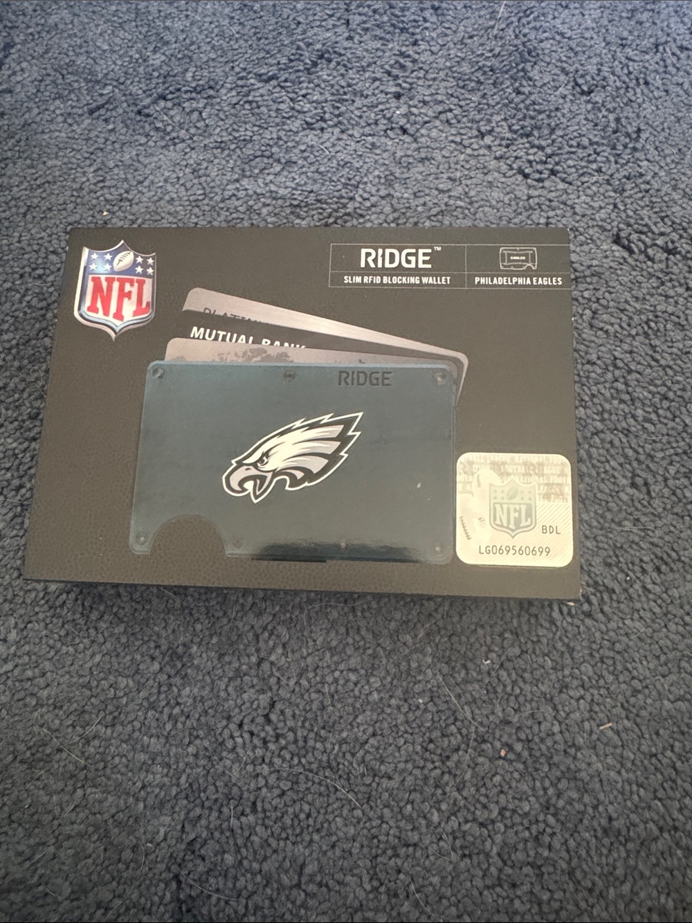 NWT Ridge Wallet NFL Philadelphia Eagles - Aluminum RFID Wallet + Cash Strap